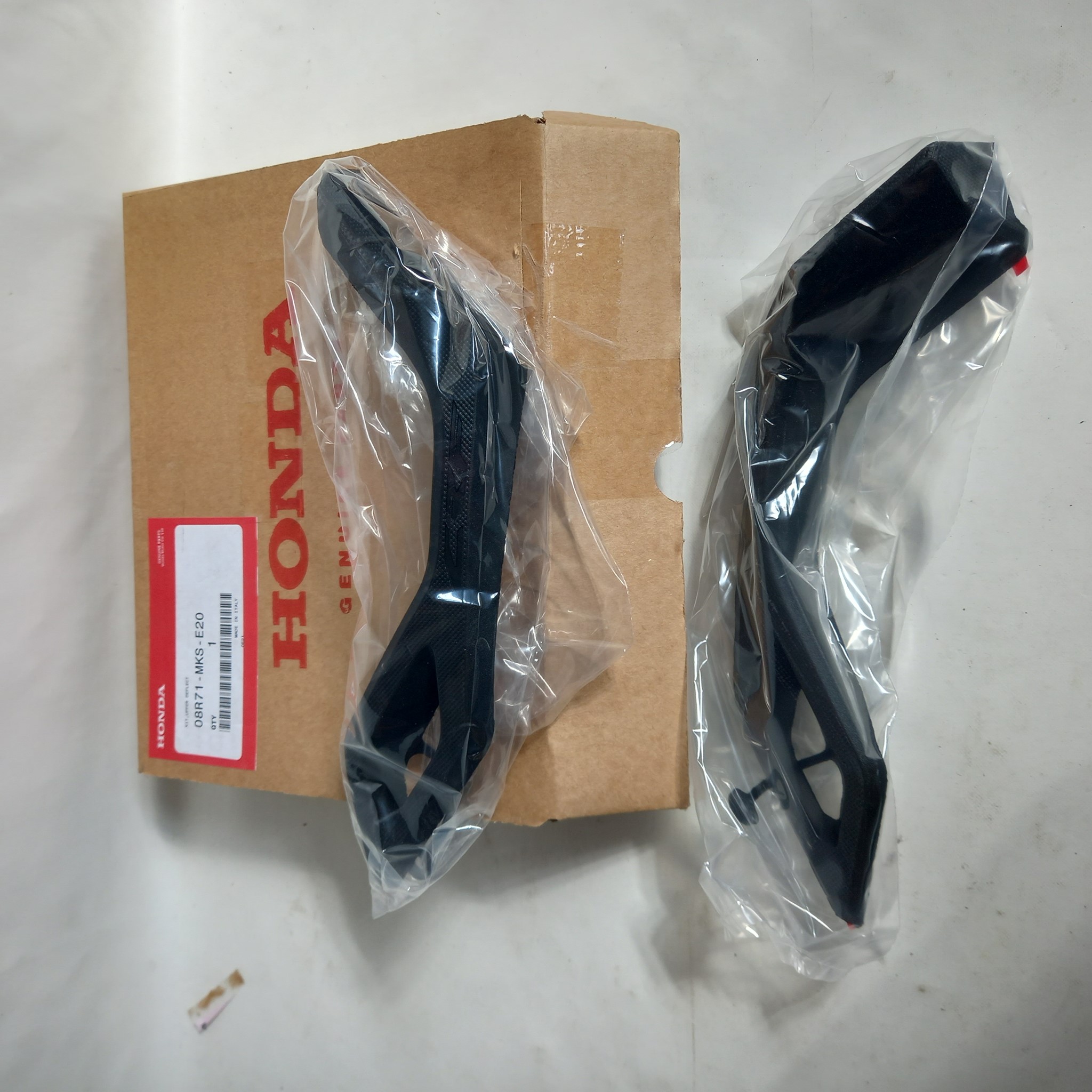 Bild von KIT,UPPER DEFLECTOR    08R71-MKS-E20